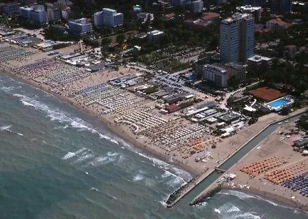 アパート Casa Liana